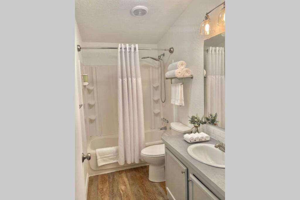 Death Valley Hot Springs 3 Bedroom Holiday home